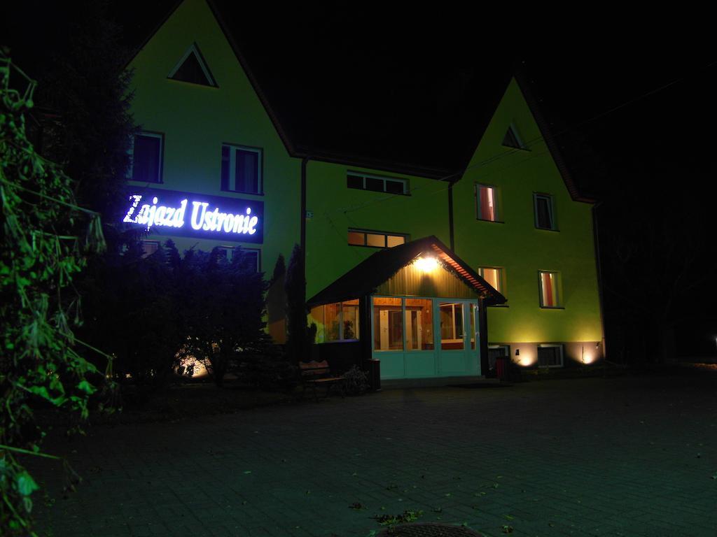 Inn Ustronie 2*