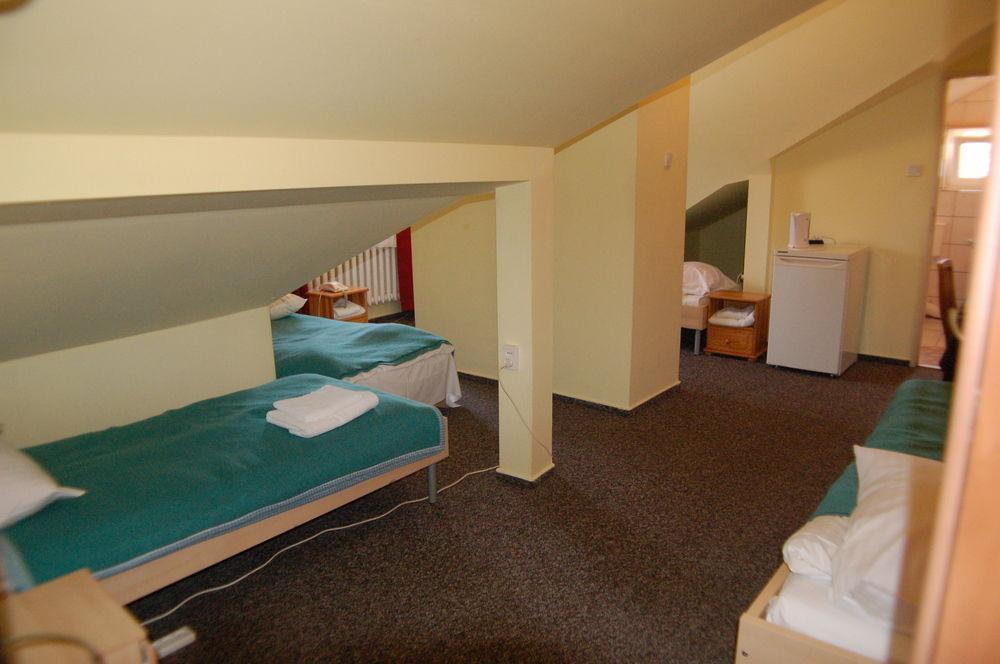 Ustronie Inn 2*